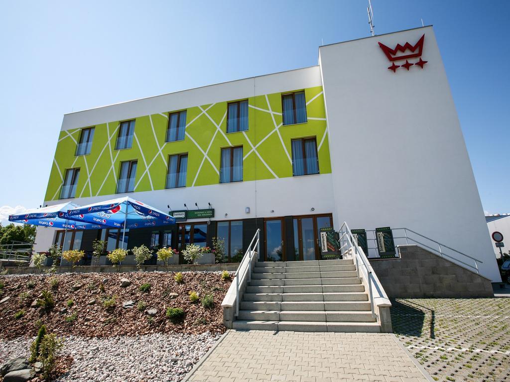 Nad Kralovnou Hotel & Restaurant براغ الغرفة الصورة