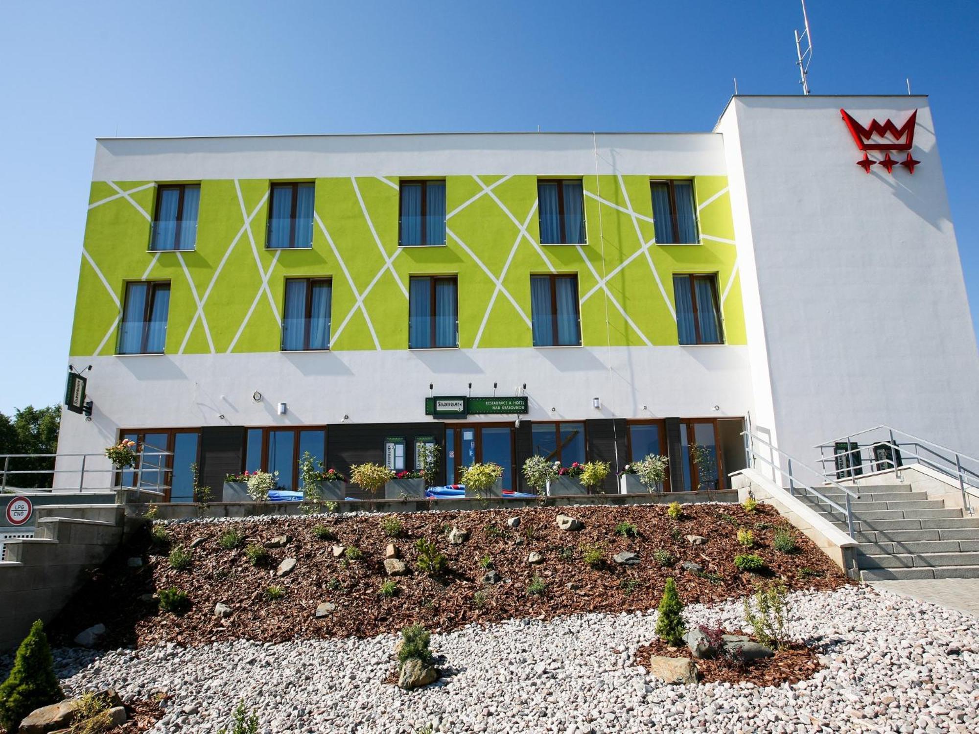 Nad Kralovnou Hotel & Restaurant براغ المظهر الخارجي الصورة